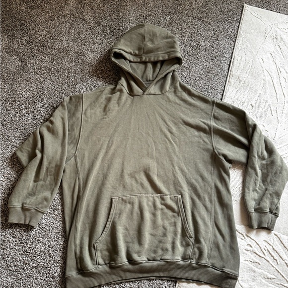 Aerie Green Hoodie - Picture 3 of 4